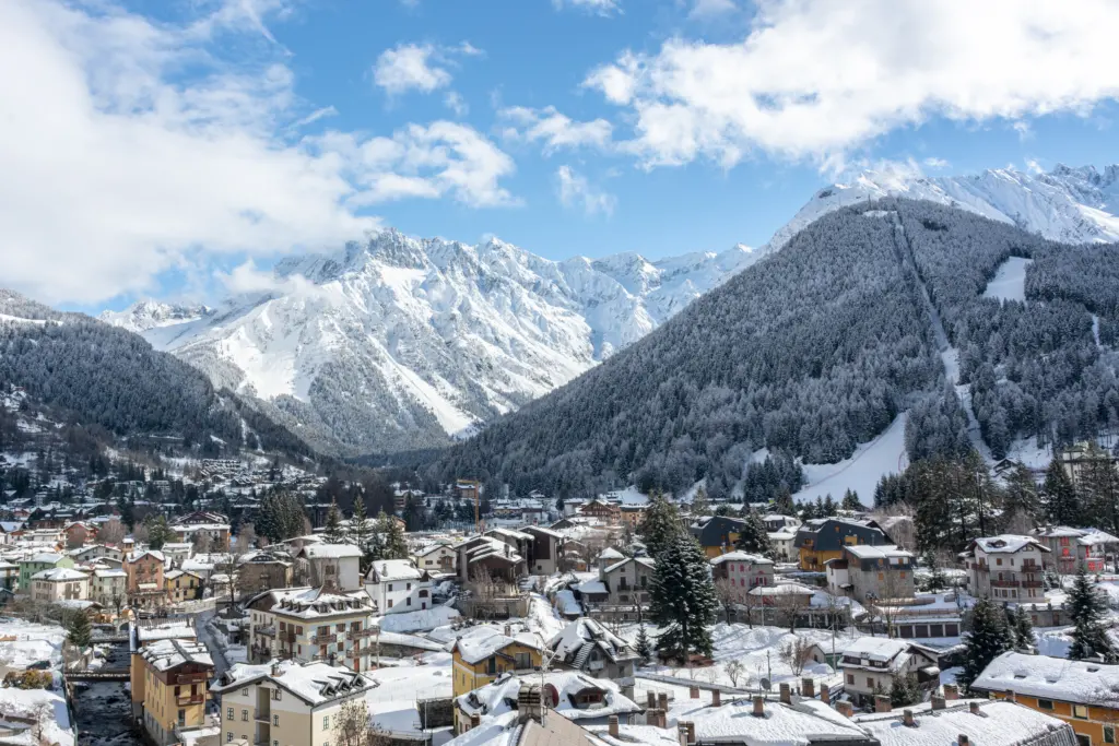 Zimowy krajobraz Passo Tonale